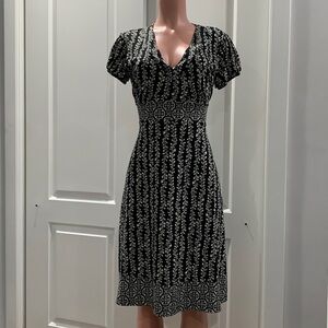 APT 9. Short Sleeve Tie‎ Dress